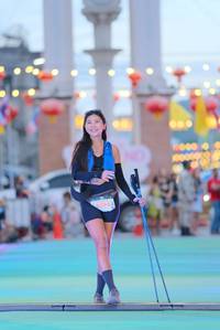 BIB: 5594, 00000
                            <button type="button" onclick="openModal(21766988)" class="btn btn-primary btn-sm float-right btn-popup" data-toggle="modal" data-target=".modal-high-quality">
                        <i class="fas fa-shopping-cart"></i> Add to Cart
                    </button>
                                            <button type="button" onclick="isThisMe(21766988, true)" class="btn btn-success btn-sm float-right btn-popup btn-isme hidden" data-toggle="tooltip" data-placement="bottom" title="นี่คือรูปของคุณใช่ไหม คลิกที่นี่เพื่อเอาเข้าอัลบั้ม">
                        <i class="fas fa-plus"></i> Add to album
                    </button>
                    <button type="button" onclick="isThisMe(21766988, false)" class="btn btn-warning btn-sm float-right btn-popup btn-isnotme hidden">
                        <i class="fas fa-ban"></i> Remove from album
                    </button>